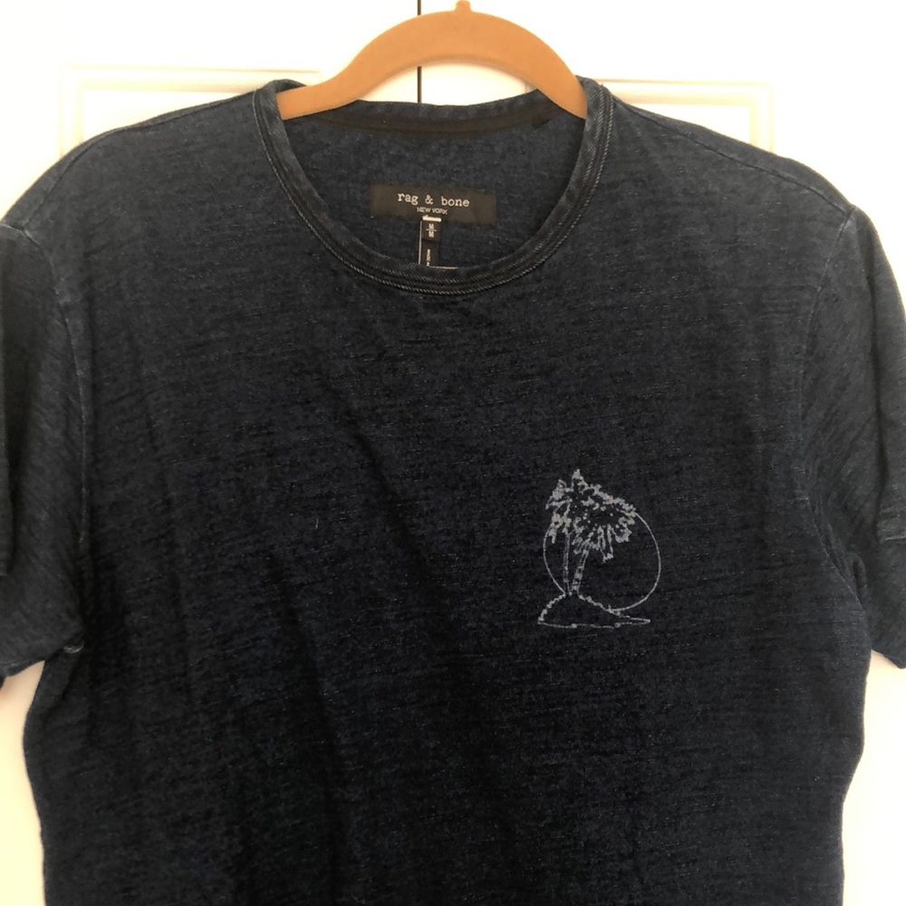 Men’s med tee shirt by Rag and bone. Ex condition